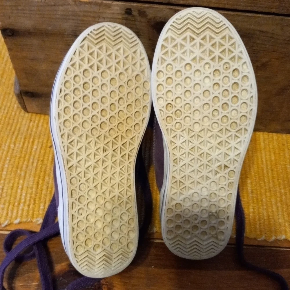Girl's L.L.Bean Size 12 Chunky Sneakers. Leather,  Purple.